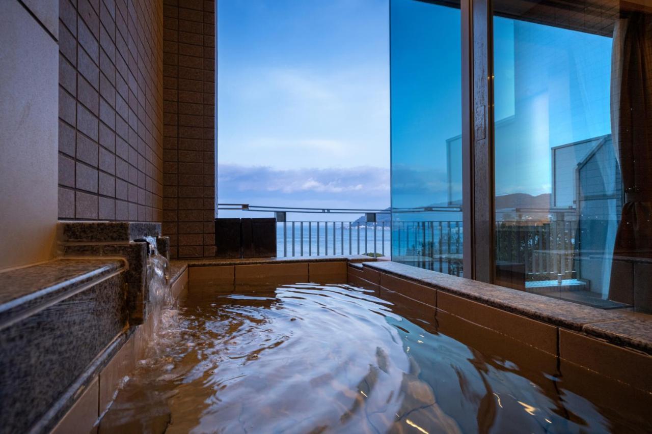 אטאמי Auberge Fontaine Bleau Atami מראה חיצוני תמונה